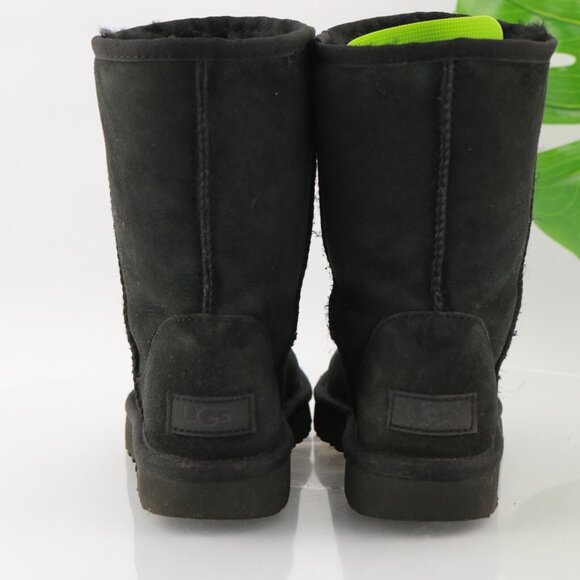 UGG Womens Classic Short II Boot Size 6 Black Suede Sherpa Pull On Shearling - Picture 7 of 14